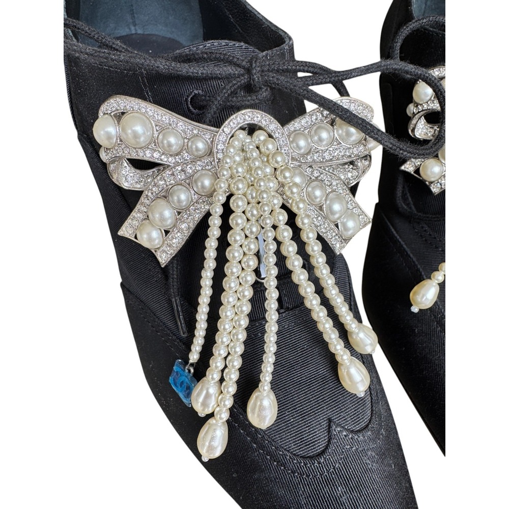 Authentic NEW Chanel Pearl Bow Booties Women Sz EU 38 US 7-7.5 Shoe NEVER WORN - Picture 5 of 16